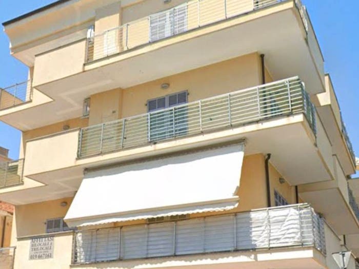 Appartamento quadrilocale in vendita in Via Aurelia, Centro, Loano