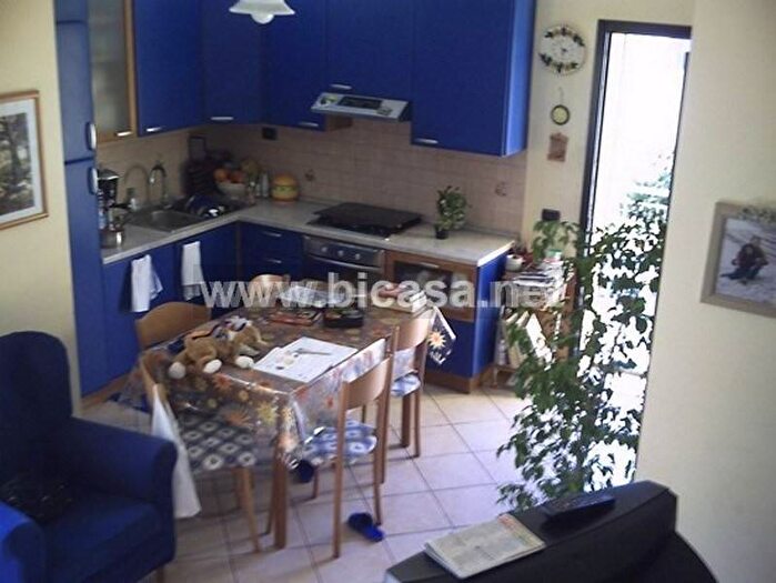 Appartamento con 5 locali in vendita in Monteciccardo, Pesaro