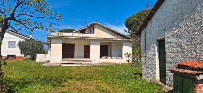 Casa con 5 locali in vendita in Via Campanile, Centro, Arce