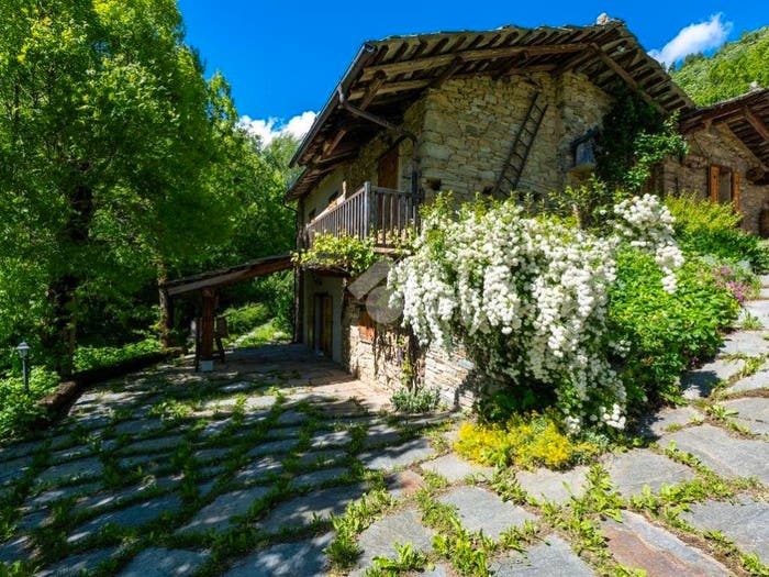 Casa con 5 locali in vendita in borgata perot inferiore, Melle