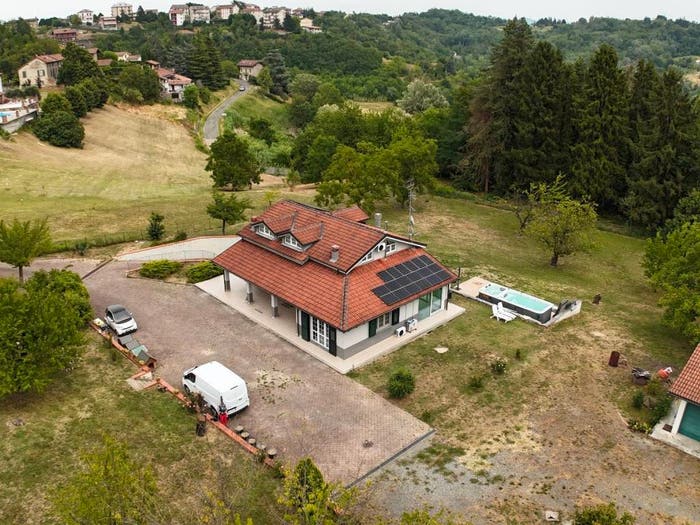 Casa con 6 locali in vendita in Via San Sebastiano, Morsasco