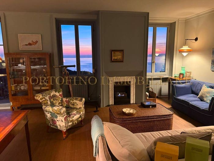 Casa con 5 locali in vendita in Via Aurelia, Ruta, Camogli
