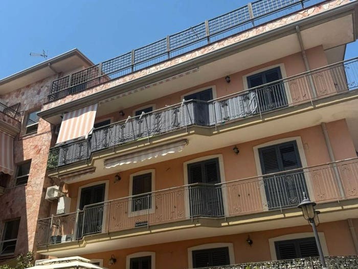 Appartamento trilocale in vendita in Via Allegria, San Giovanni Galermo, Catania