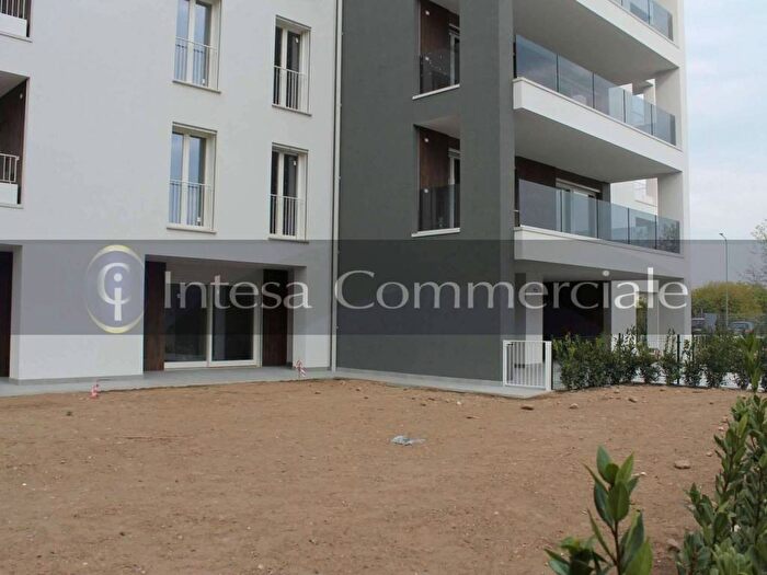 Appartamento trilocale in vendita in via DEL CARSO, Villaggio Ferrari Duca degli Abruzzi, Brescia