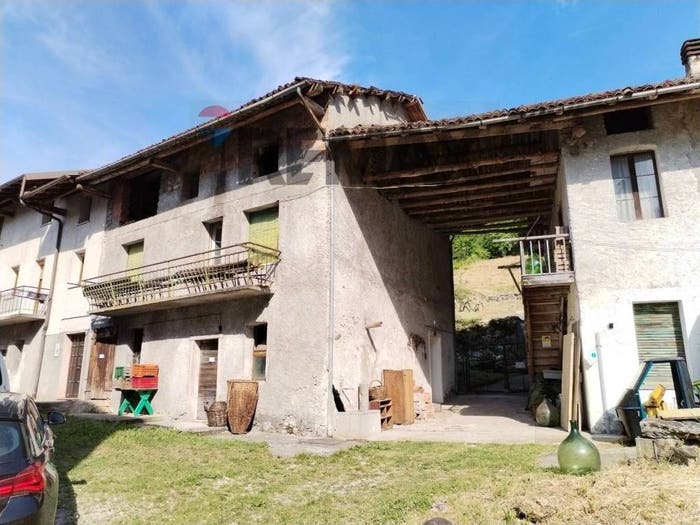 Casa con 6 locali in vendita in Via Molini, Arten, Fonzaso