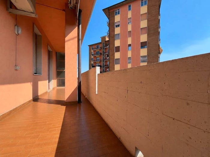 Appartamento quadrilocale in vendita in Via Maggio, Centro, Isola della Scala