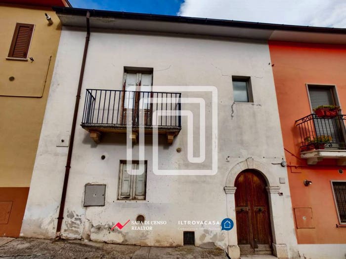 Casa quadrilocale in vendita in via Roma, Centro, Bugnara
