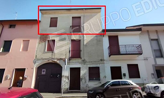 Appartamento bilocale in vendita in Via Giuseppe Garibaldi, Centro, Parabiago