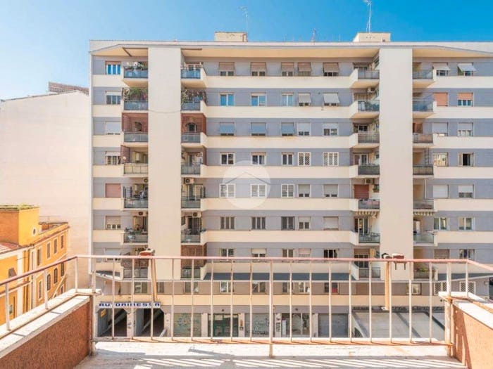 Appartamento trilocale in vendita in Via Migiurtinia, Africano Villa Chigi, Roma