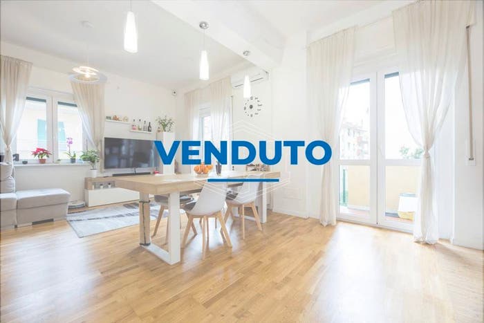Appartamento con 5 locali in vendita in Via Robino, Marassi, Genova