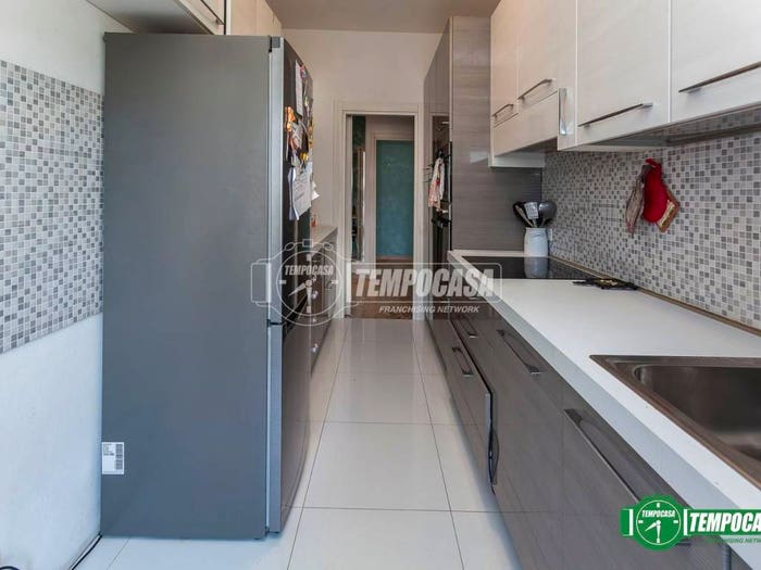 Appartamento quadrilocale in vendita in Canovine, Bergamo