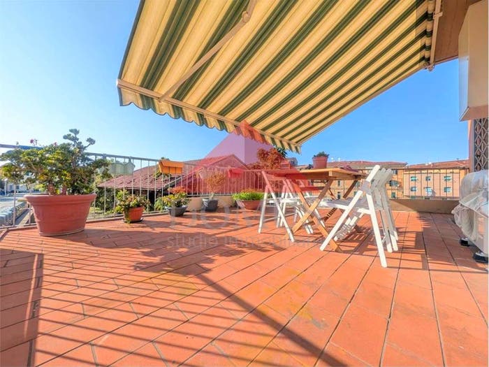 Appartamento con 5 locali in vendita in Centro, Piombino