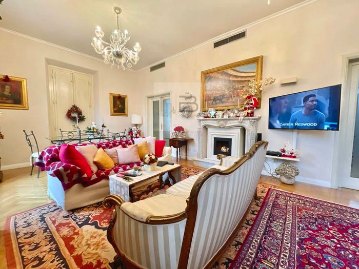 Casa con 6 locali in vendita in Via Franklin Delano Roosevelt, San Marco Acquacalda, Lucca