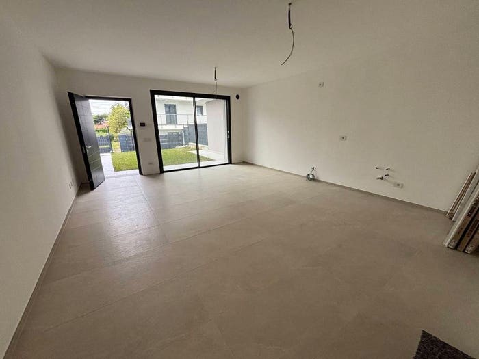 Casa trilocale in vendita in Via Valle, Centro, Appiano Gentile