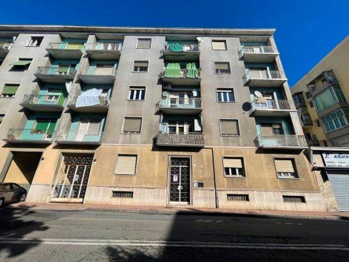 Appartamento bilocale in vendita in Via Massaua, Semicentro, Vercelli