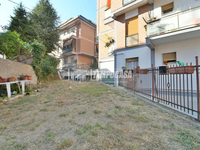 Appartamento trilocale in vendita in Via Sassari A, Ascoli Piceno