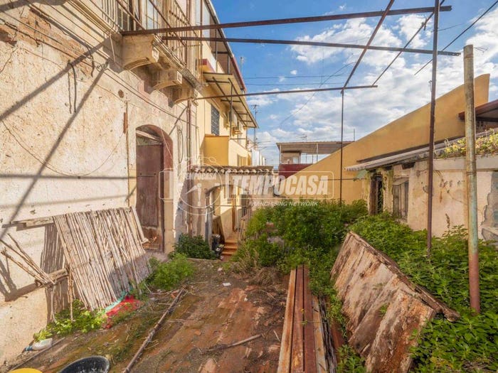 Appartamento quadrilocale in vendita in Via San Pantaleo, Bordonaro Cumia, Messina