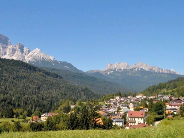 Appartamento trilocale in vendita in Piazza Chianesia, Vodo, Vodo Cadore