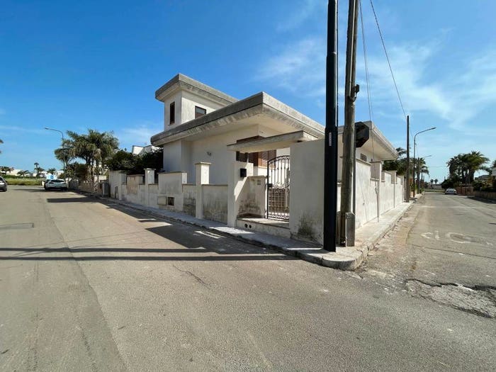 Casa quadrilocale in vendita in Centro, Racale