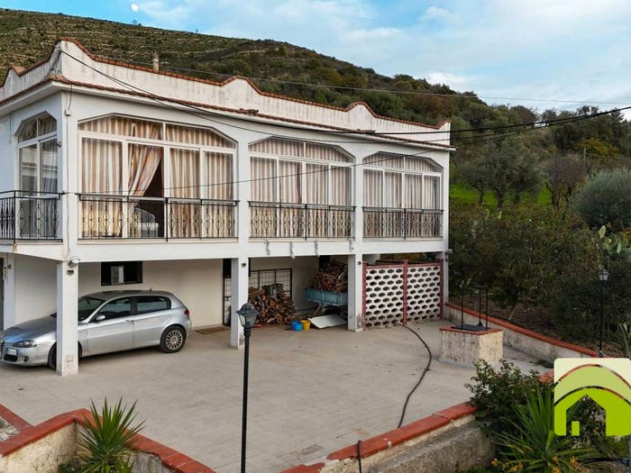 Casa con 6 locali in vendita in Strada Provinciale Serra del Ventro Tre Fontane, Noto