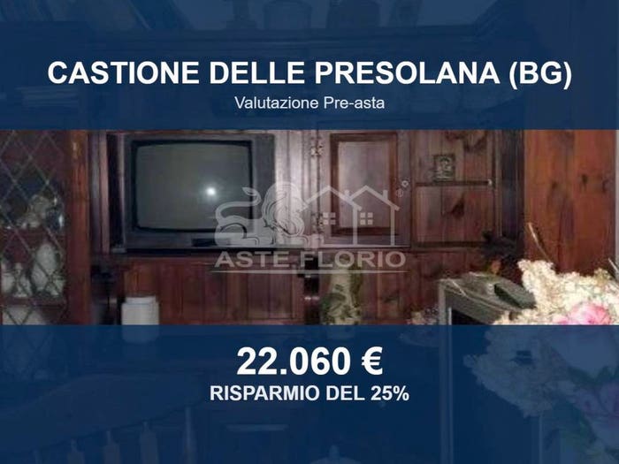Appartamento con 6 locali in vendita in Via Selva, Centro, Castione della Presolana