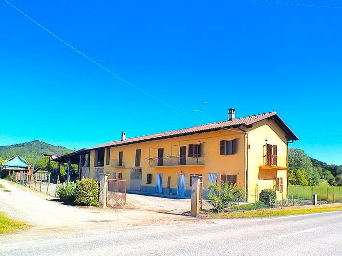 Casa con 6 locali in vendita in Valle Cerrina, Cerrina Monferrato