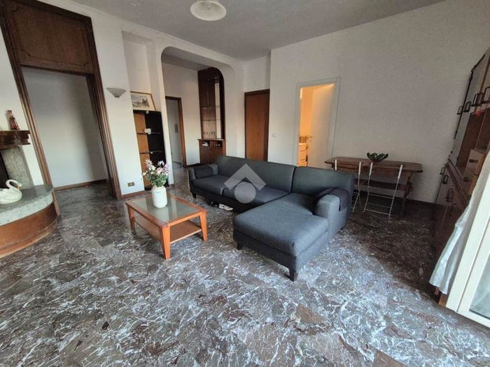 Appartamento con 5 locali in vendita in viale savoia, Centro, Colleferro