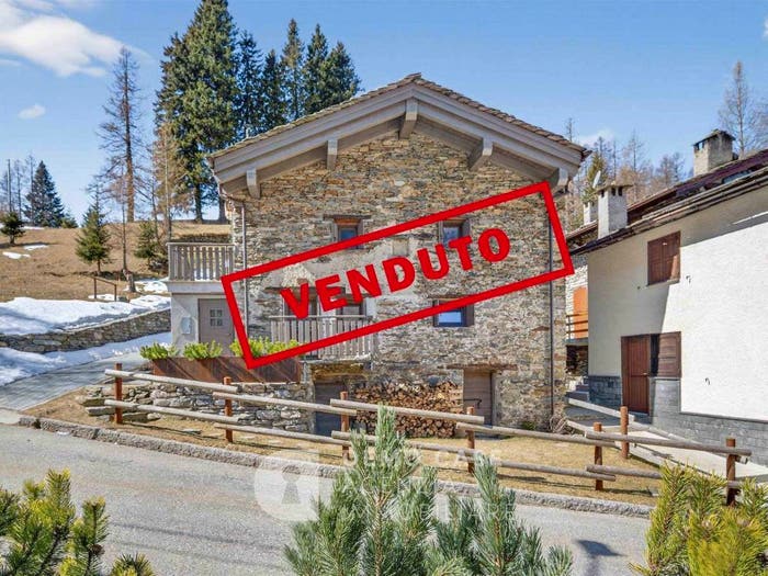Casa trilocale in vendita in Campodolcino