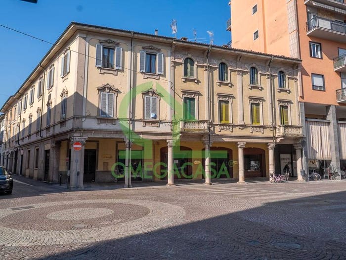 Appartamento bilocale in vendita in Piazza del Popolo, Centro, Casalpusterlengo