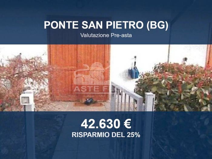 Casa bilocale in vendita in Via Gen C A Dalla Chiesa, Centro, Ponte San Pietro