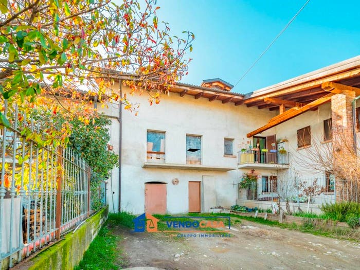 Casa con 5 locali in vendita in Via Torino, Ronchi, Cuneo