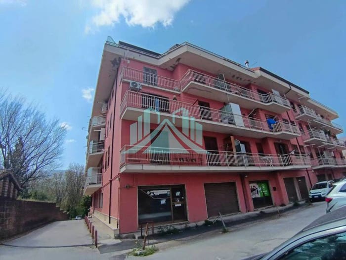 Appartamento trilocale in vendita in via nazionale, Mercogliano