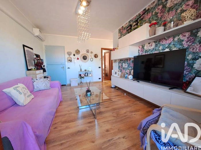 Appartamento con 6 locali in vendita in Via Condotti, Centro, Polesella