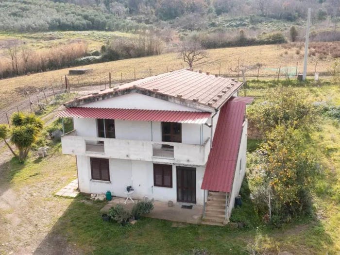 Casa con 6 locali in vendita in Via Sciambali, Metoio, Ceraso