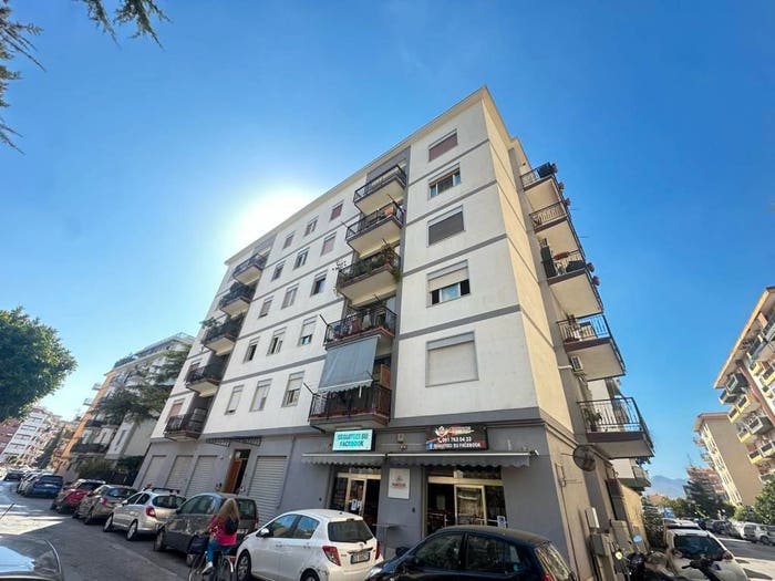 Appartamento con 5 locali in vendita in Via Antonino Bova, Uditore Leonardo Da Vinci Alta, Palermo