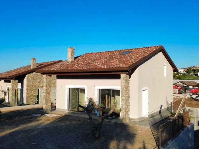Casa quadrilocale in vendita in Vicolo delle Perazzeta, Frascati