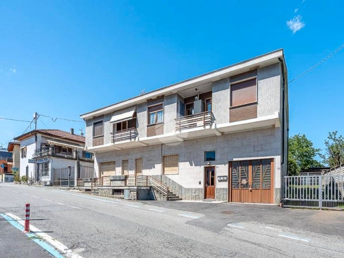 Appartamento trilocale in vendita in Via Roma, Fiano