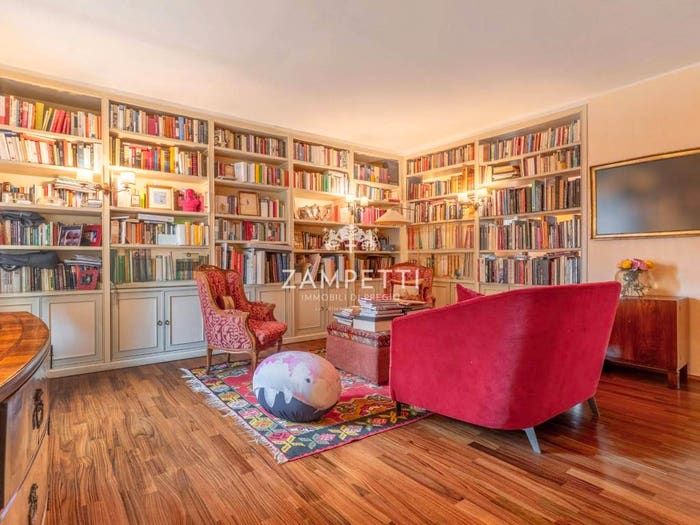 Casa quadrilocale in vendita in Via Fiori Chiari, Brera, Milano
