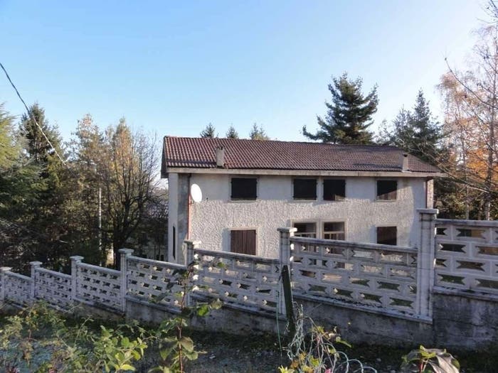 Casa con 6 locali in vendita in via Secco, Tetti, Montezemolo
