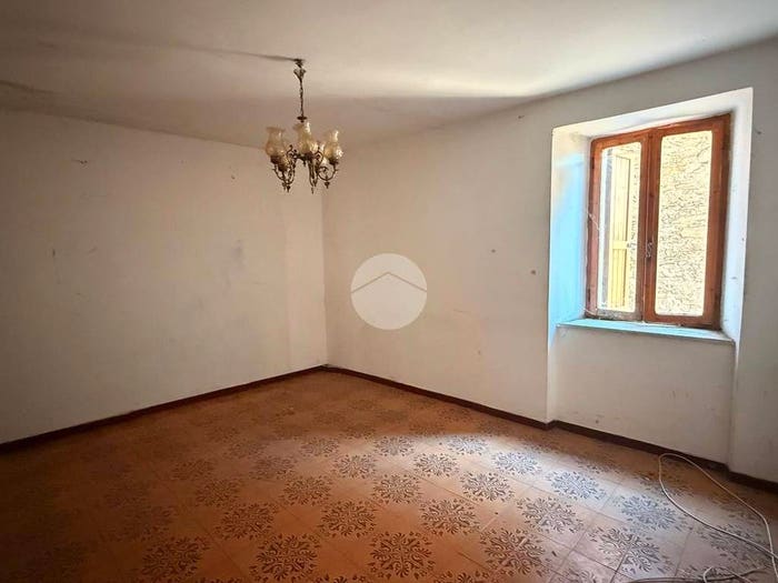 Casa con 5 locali in vendita in Via Dassa, Novelle, Sellero