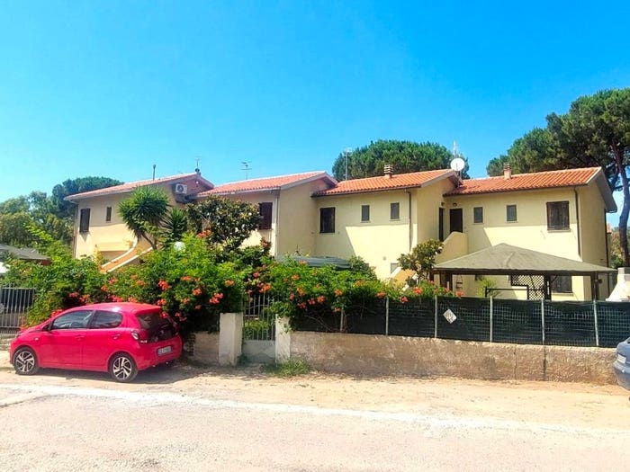 Appartamento trilocale in vendita in Strada Provinciale, Centro Commerciale, Sorso