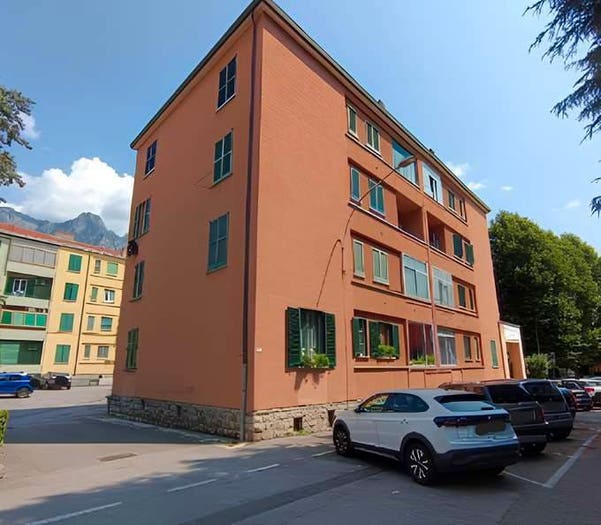 Appartamento bilocale in vendita in Via Magenta, Germanedo, Lecco