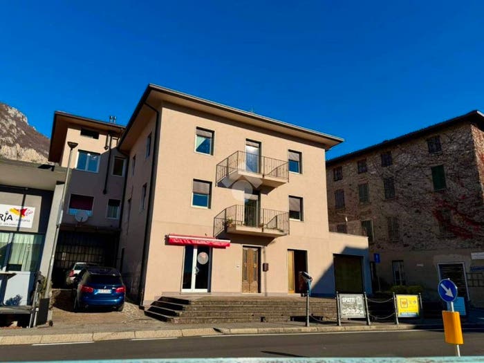 Appartamento trilocale in vendita in Via Don AlessioAmighetti, Centro, Costa Volpino