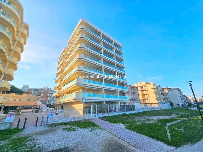 Appartamento trilocale in vendita in Lido degli Estensi, Comacchio