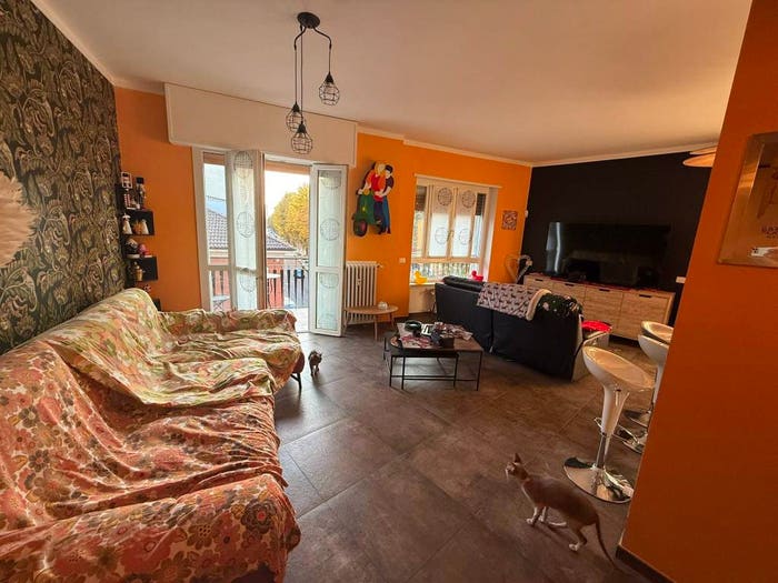 Appartamento quadrilocale in vendita in Via Fiume, Piazza Genova, Alessandria