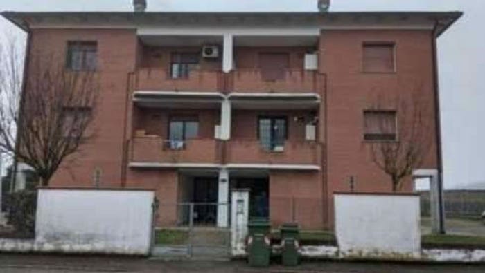 Appartamento quadrilocale in vendita in via Manzoni, San Lorenzo Della Pioppa, San Prospero