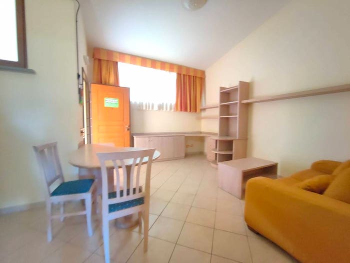 Appartamento bilocale in vendita in Via Ferdinando Neri, Aranova, Fiumicino