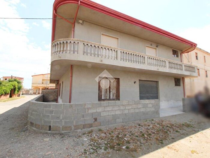 Casa trilocale in vendita in Traversa I Via Marina di Bruni, Centro, Botricello