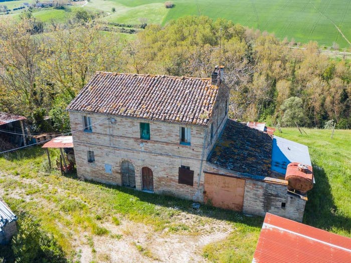 Casa quadrilocale in vendita in Monte Giberto