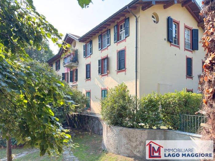 Appartamento quadrilocale in vendita in Via Monteggia, Centro, Besozzo